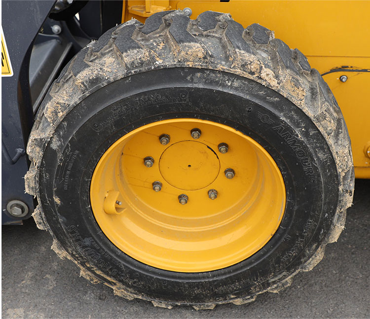 Compact Skid Steer Loader Compact Skid Steer Loader