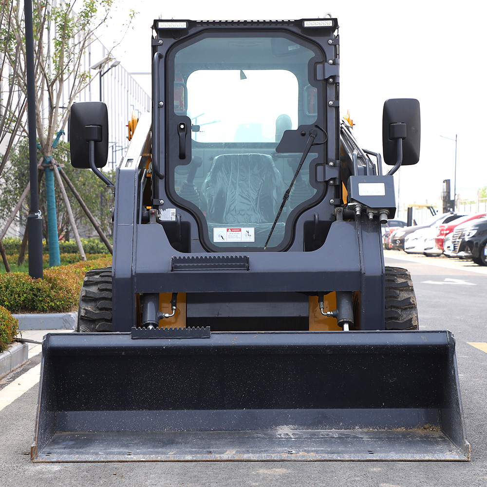 Compact Skid Steer Loader Compact Skid Steer Loader