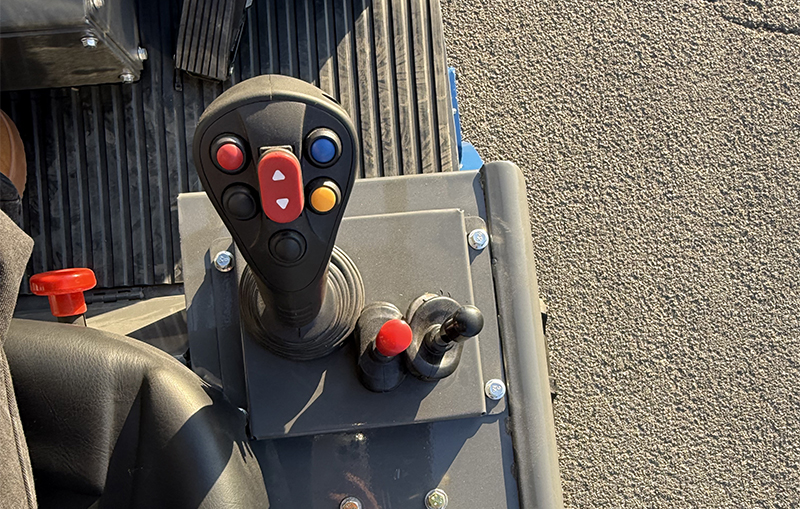 Elektrikli tekerlekli yükleyici Elektrikli tekerlekli yükleyici