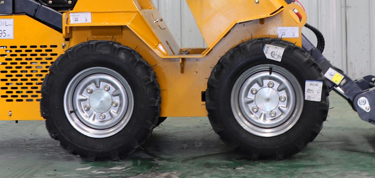 スキッドステア用クイックアタッチ スキッドステア用クイックアタッチ