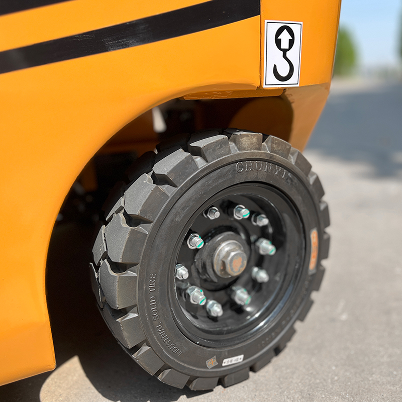 Small Electric Forklifts Small Electric Forklifts