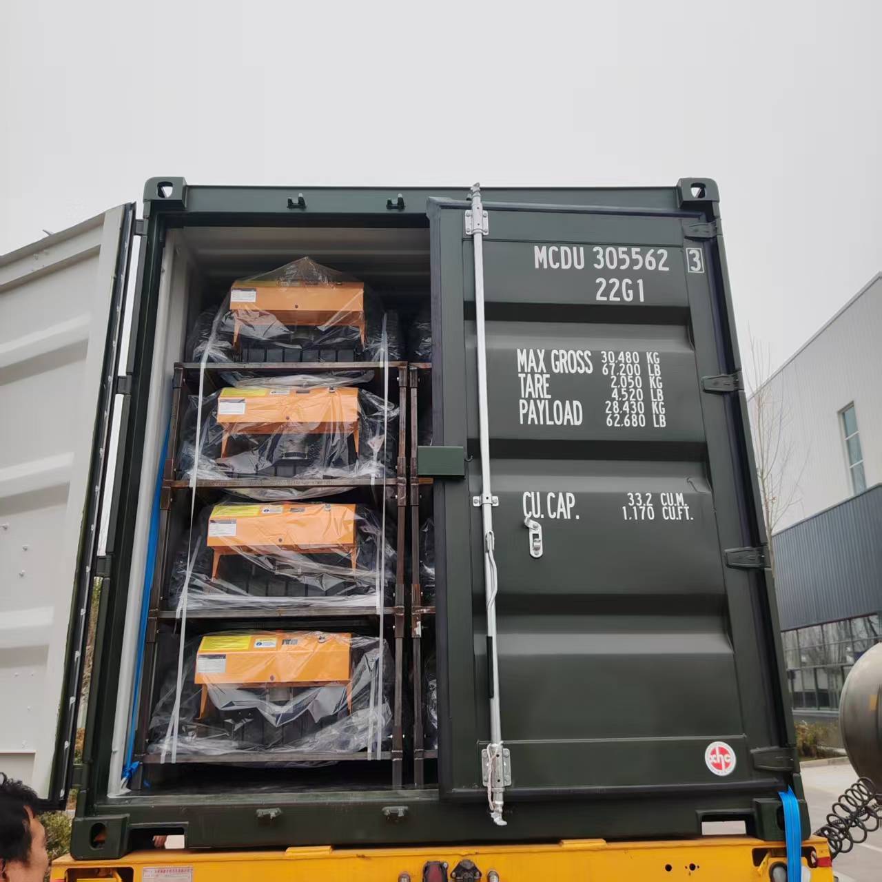 Lawn mowers in stock at European overseas warehouses Lawn mowers in stock at European overseas warehouses